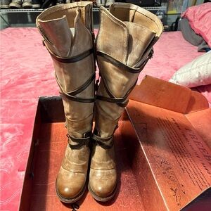 Freebird Cassius Brown Heeled Boots